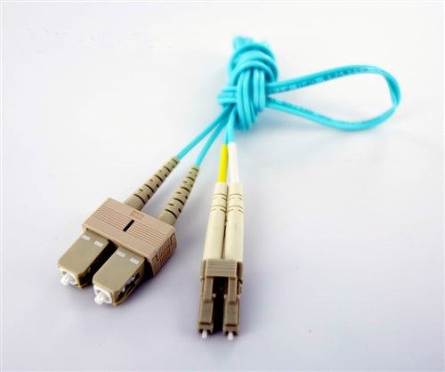 LCSCB4PAS15-AX - Axiom 3M FIBER OPTIC MMF LC/SC 50/125